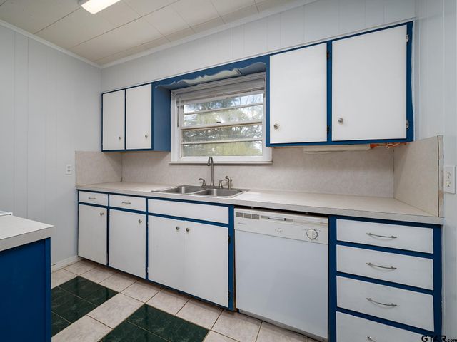 110 Starnes, Winona, TX 75792