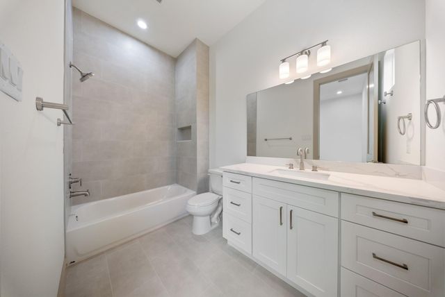 1122 Weiss Street, Houston, TX 77009