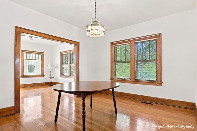 204 N Archer Avenue, Mundelein, IL 60060