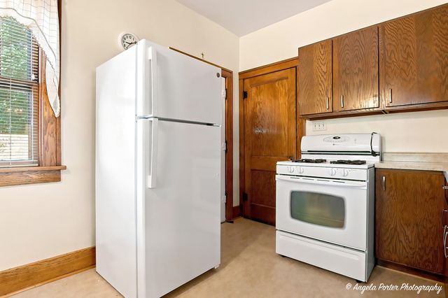 204 N Archer Avenue, Mundelein, IL 60060