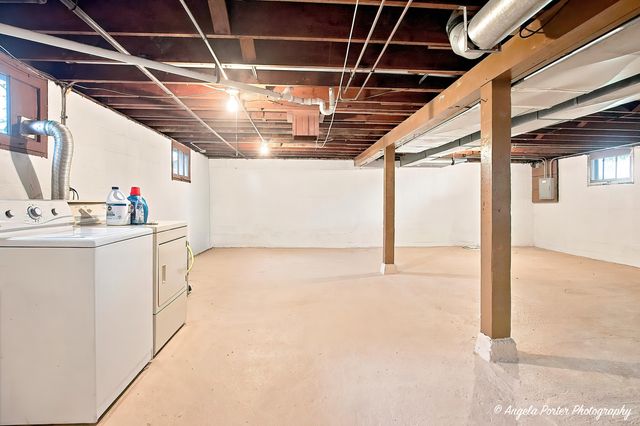 204 N Archer Avenue, Mundelein, IL 60060