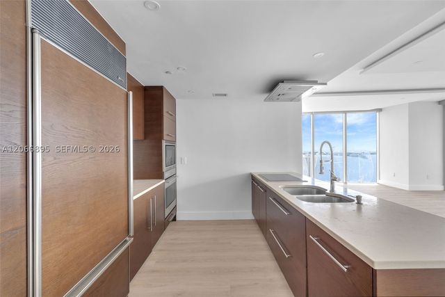 495 Brickell Ave 3601, Miami, FL 33131