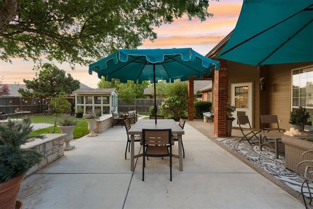 4400 Warrington Way, Norman, OK 73072