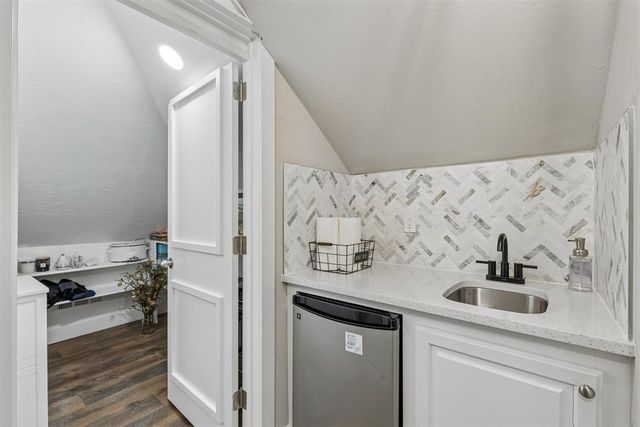 4400 Warrington Way, Norman, OK 73072
