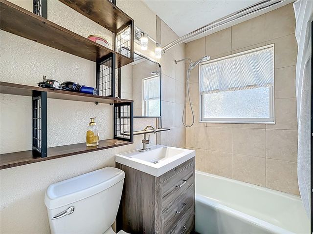 508 18TH AVENUE W, Palmetto, FL 34221