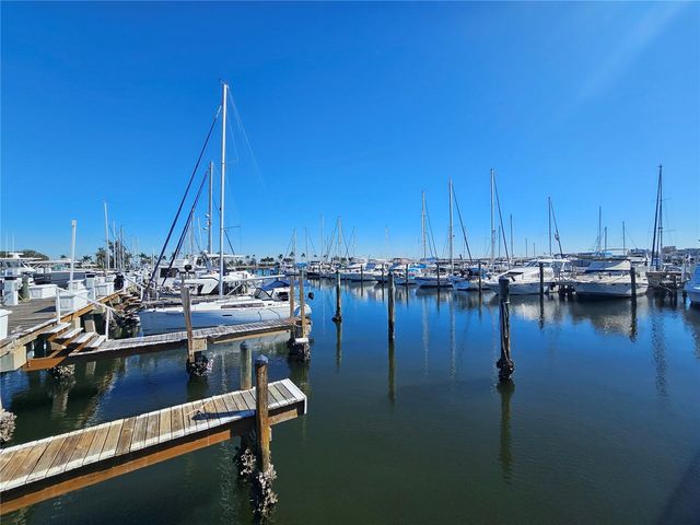 508 18TH AVENUE W, Palmetto, FL 34221