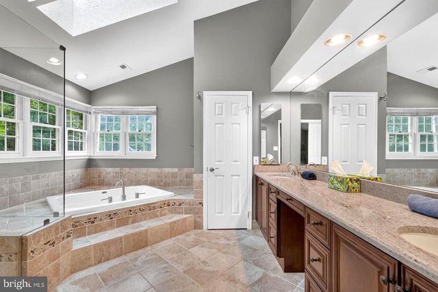 7 TURLEY, North Potomac, MD 20878