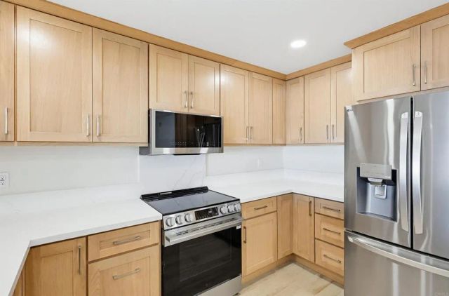 43 Montego Court, Coronado, CA 92118