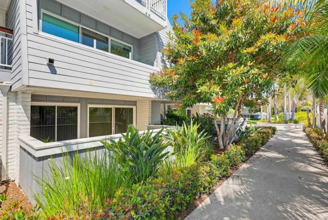 43 Montego Court, Coronado, CA 92118