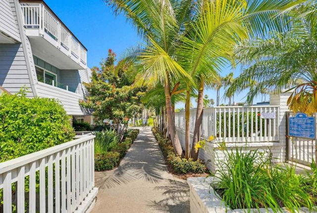 43 Montego Court, Coronado, CA 92118