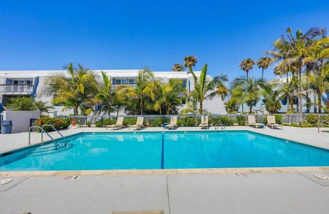 43 Montego Court, Coronado, CA 92118