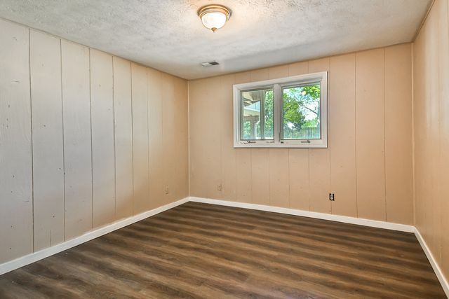 9525 BRENDA Drive, Roscoe, IL 61073