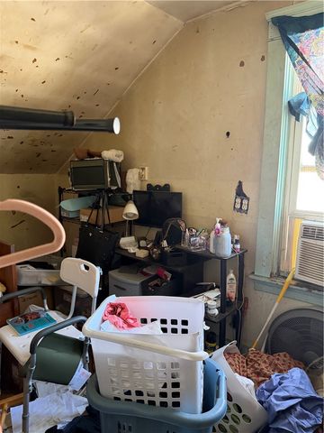 30 Eddington Street, Pawtucket, RI 02861