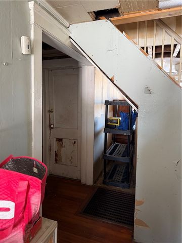 30 Eddington Street, Pawtucket, RI 02861