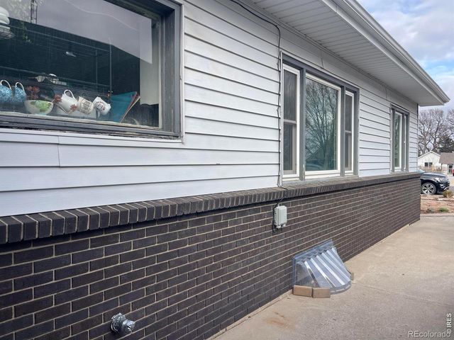 318 Iowa Avenue, Stratton, CO 80836