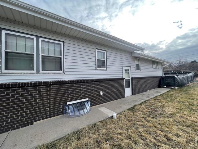 318 Iowa Avenue, Stratton, CO 80836