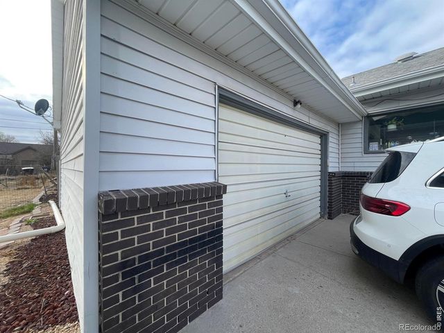 318 Iowa Avenue, Stratton, CO 80836