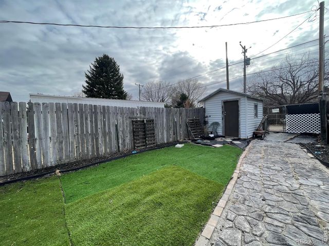 318 Iowa Avenue, Stratton, CO 80836