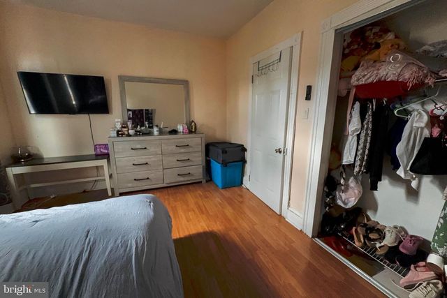 1142 CHURCH ST, Reading, PA 19601