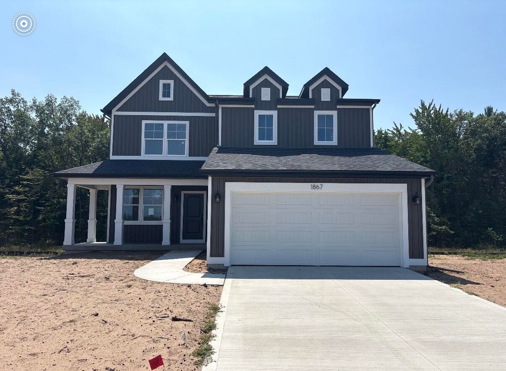 1847 Lowe Drive, Spring Lake, MI 49456