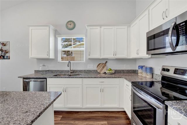 12 Cadre Circle, Savannah, GA 31419