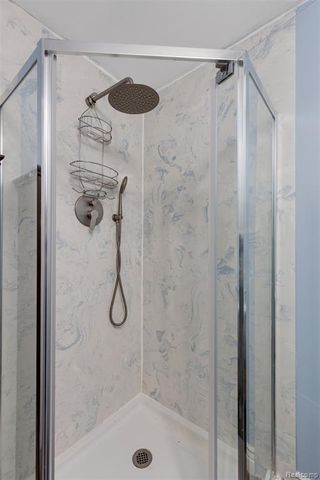 8114 Clay Court, Sterling Heights, MI 48313