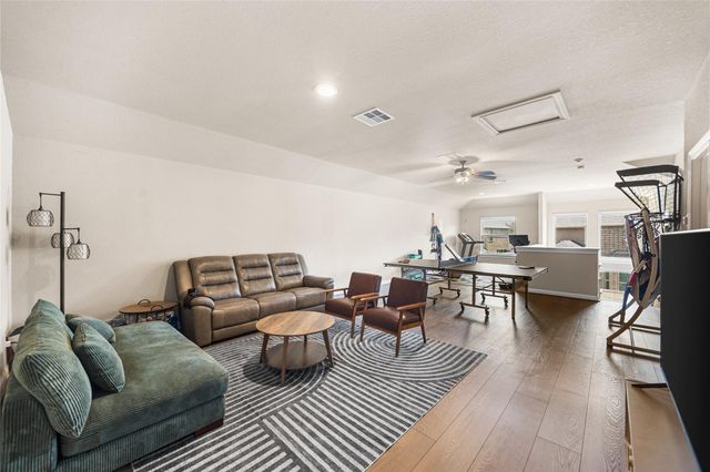9614 Blackberry Terrace Drive, Spring, TX 77379