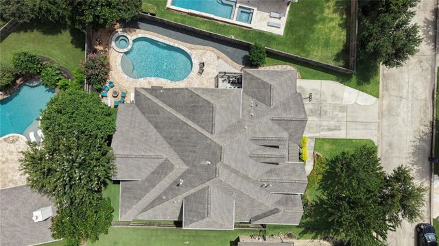 9614 Blackberry Terrace Drive, Spring, TX 77379
