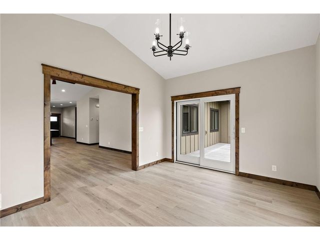 1043 Legend Lane, River Falls, WI 54022