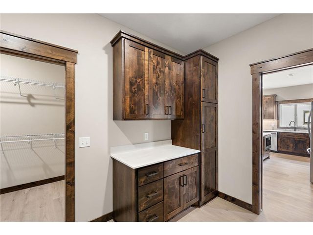 1043 Legend Lane, River Falls, WI 54022