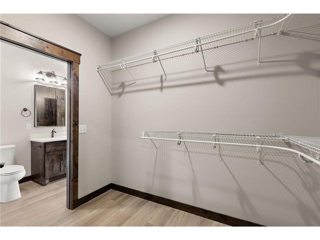 1043 Legend Lane, River Falls, WI 54022