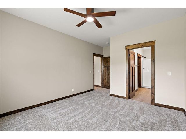 1043 Legend Lane, River Falls, WI 54022