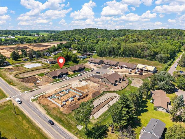 1043 Legend Lane, River Falls, WI 54022