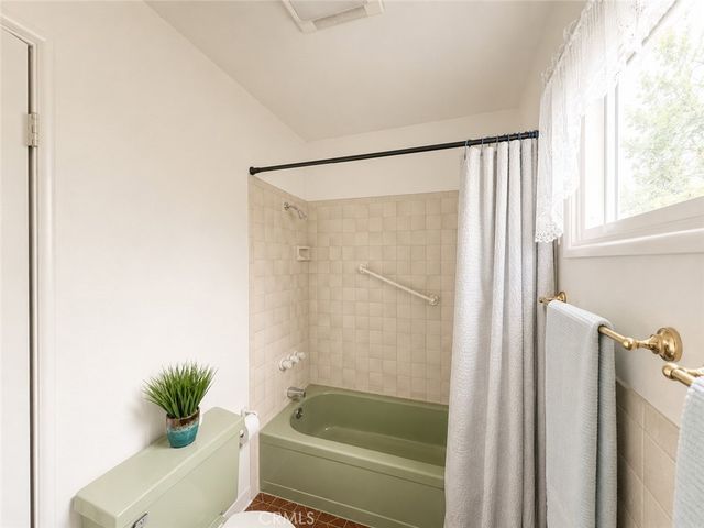 9917 Mina Avenue, Whittier, CA 90605