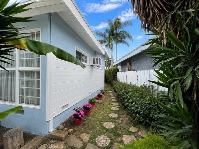 9917 Mina Avenue, Whittier, CA 90605