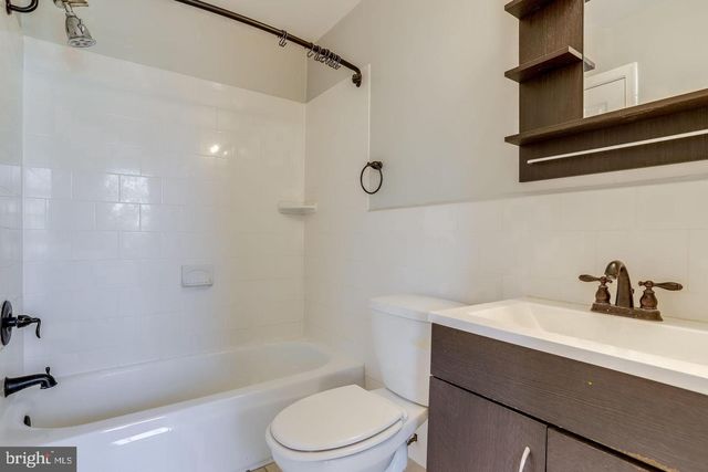 1417 G ST NE, Washington, DC 20002