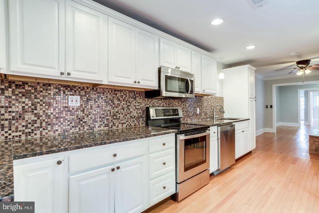 1417 G ST NE, Washington, DC 20002