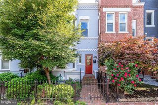 1417 G ST NE, Washington, DC 20002