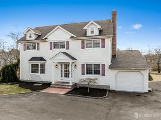 34 Lehigh Road, Branchburg, NJ 08853