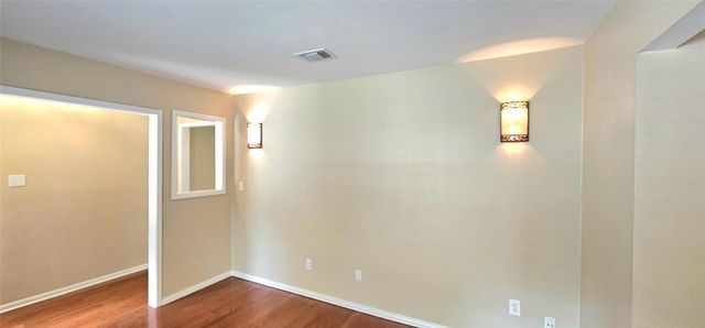 22 W Broken Oak Court, The Woodlands, TX 77381