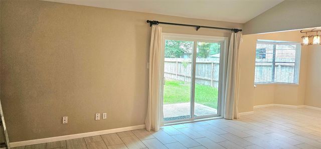 22 W Broken Oak Court, The Woodlands, TX 77381