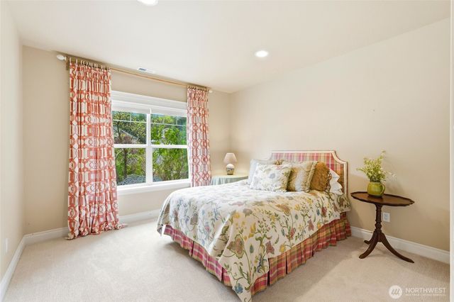 2780 S Utopian Way, Camano Island, WA 98282