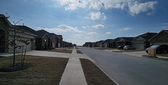 501 Poplar Street, Princeton, TX 75407
