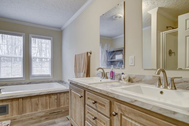 13900 Wyatts WAY, Bedford, VA 24523