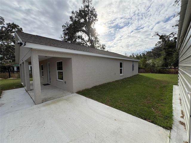 9650 NW GAINESVILLE ROAD, Ocala, FL 34475
