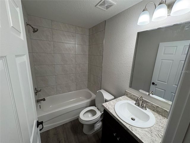 9650 NW GAINESVILLE ROAD, Ocala, FL 34475