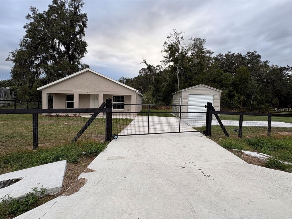 9650 NW GAINESVILLE ROAD, Ocala, FL 34475