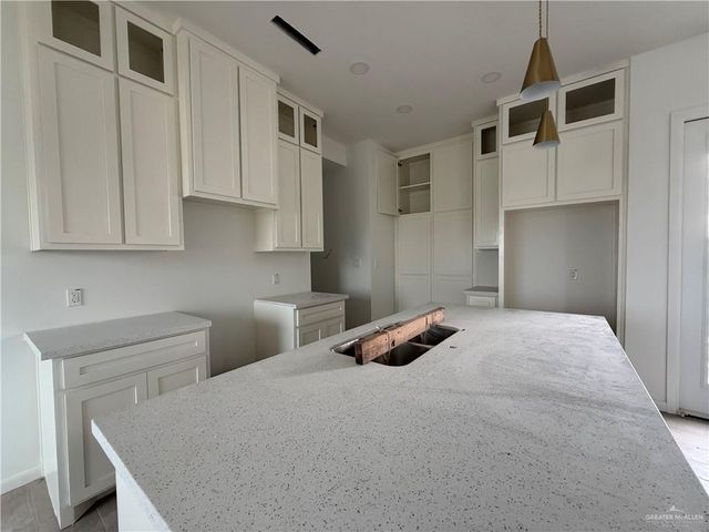 1506 Karianna Drive, Mercedes, TX 78570