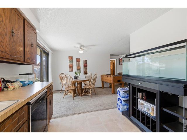 926 Red Fir Pl, Loveland, CO 80538