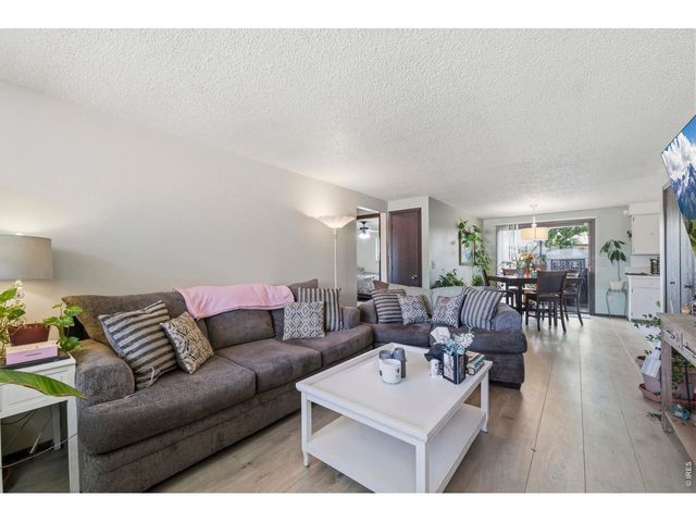 926 Red Fir Pl, Loveland, CO 80538
